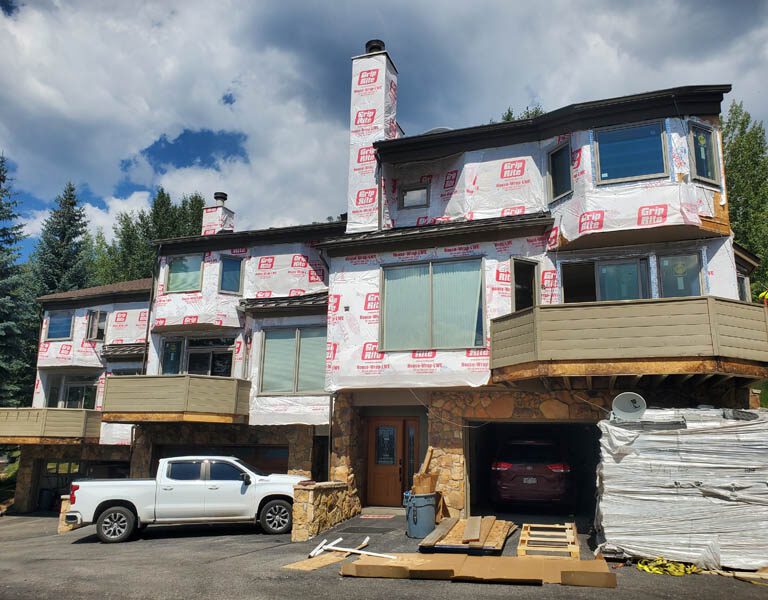 Multi-family siding replacement by siding replacement company in Colorado. Custom Exteriors